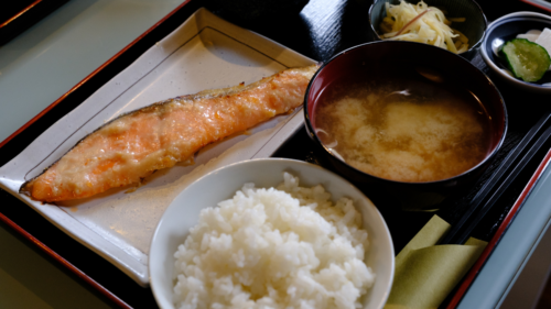 魚を中心としたバランスのいい和食